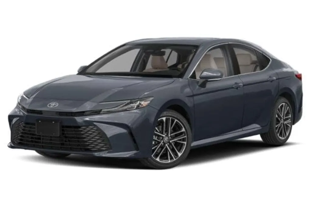 2026 Toyota Camry XLE photo 1