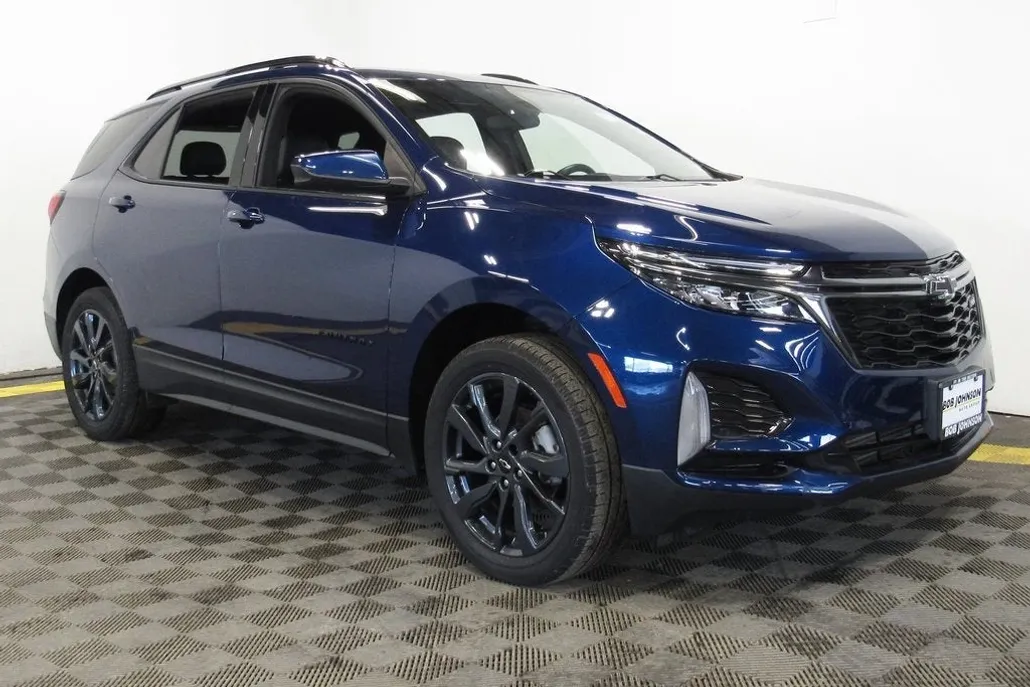 2022 Chevrolet Equinox RS photo 1