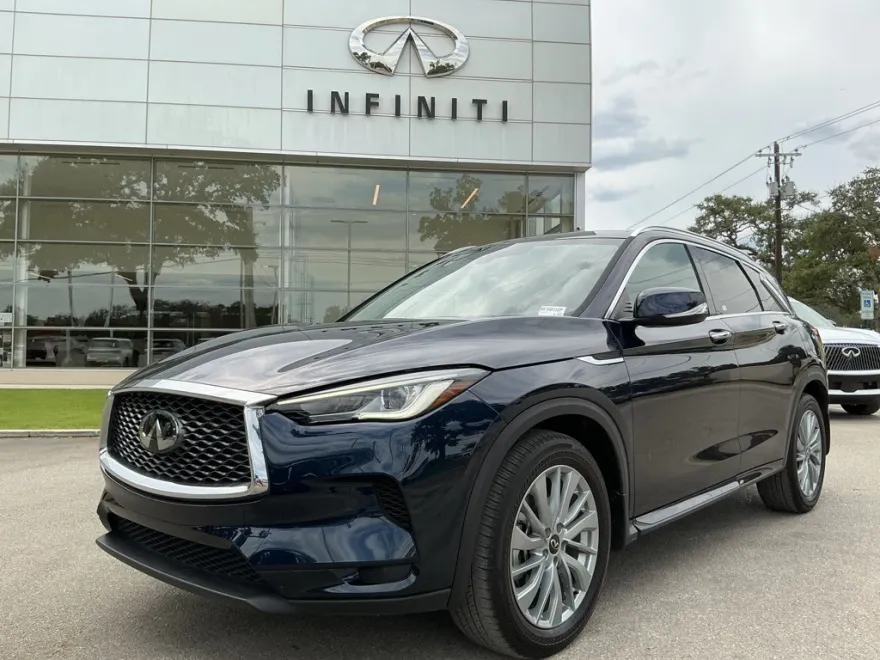 2024 Infiniti QX50 Luxe photo 1