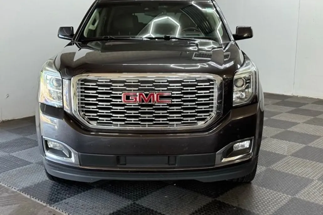 2018 Gmc Yukon Denali photo 1