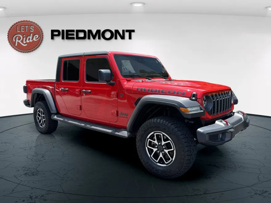 2024 Jeep Gladiator Rubicon photo 1