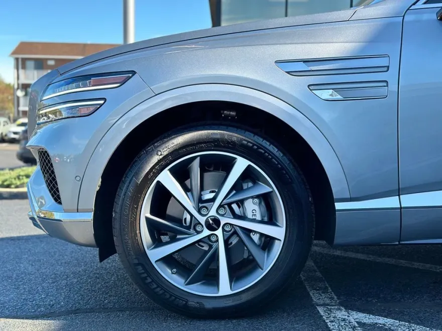 2025 Genesis GV80 2.5T Advanced photo 1