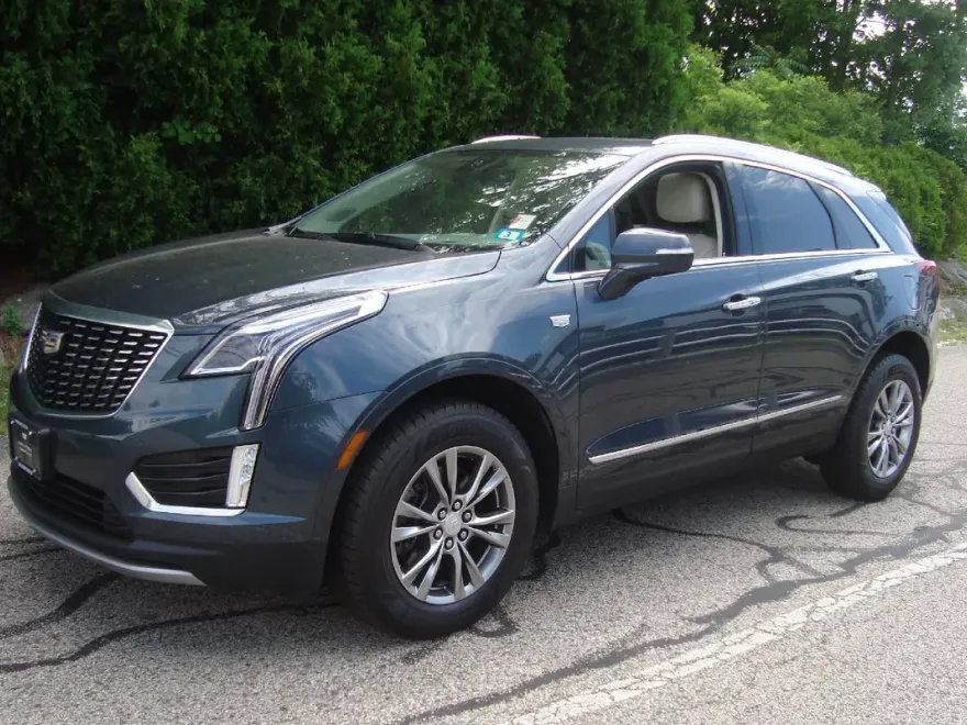 2021 Cadillac XT5 Premium Luxury photo 1
