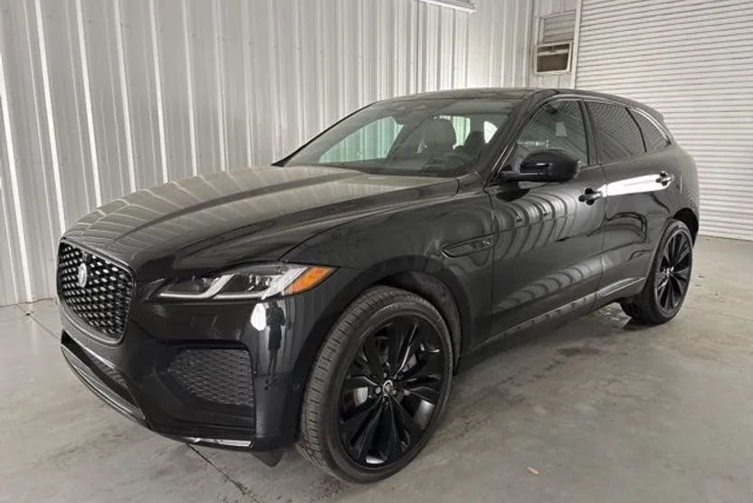 2026 Jaguar F-PACE P250 R-Dynamic S photo 1