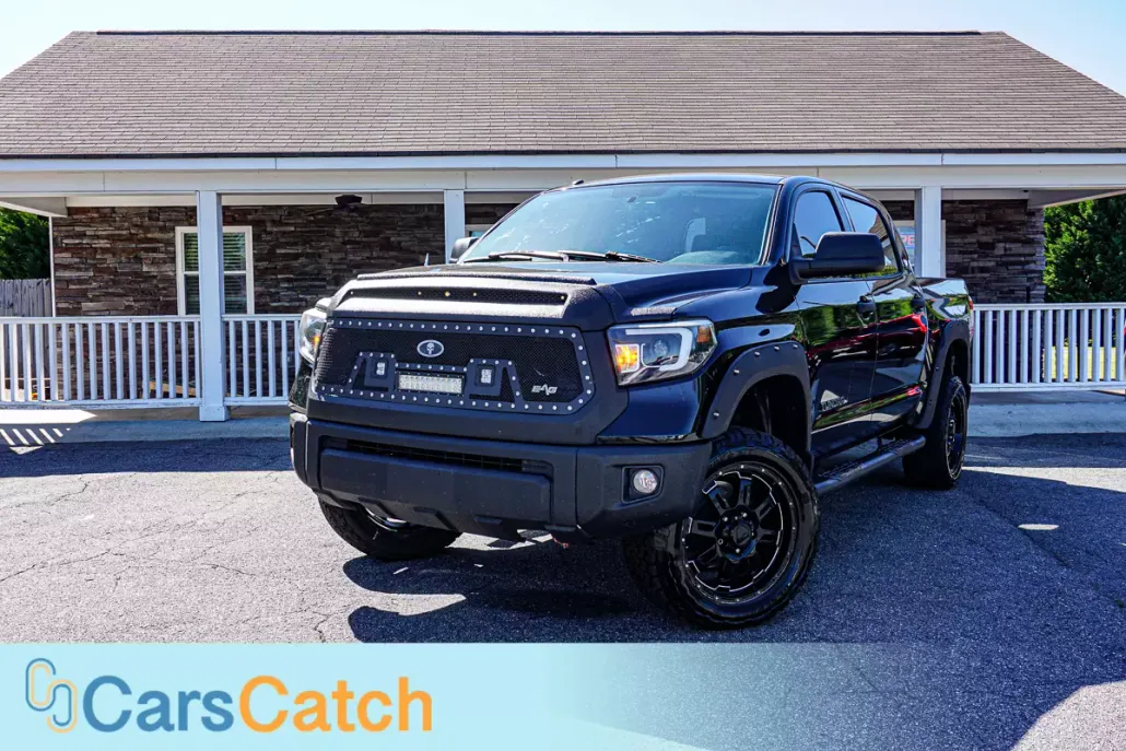 2016 Toyota Tundra SR5 photo 1