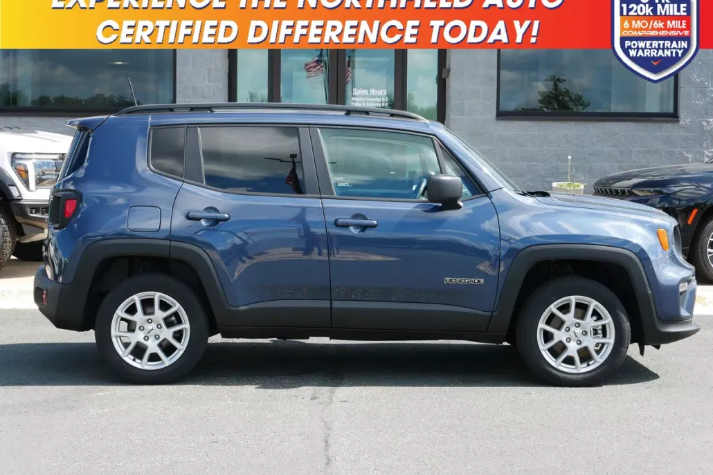 2022 Jeep Renegade Latitude photo 1