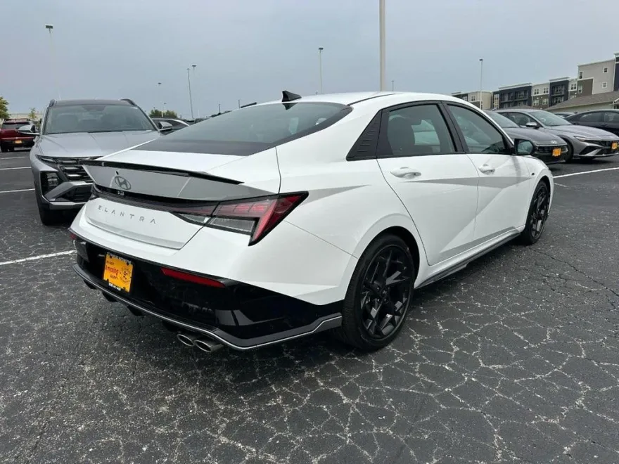 2025 Hyundai Elantra N Line photo 1