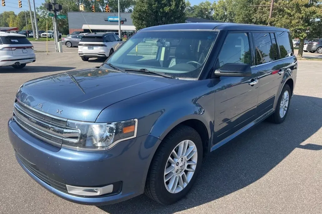 2018 Ford Flex SEL photo 1