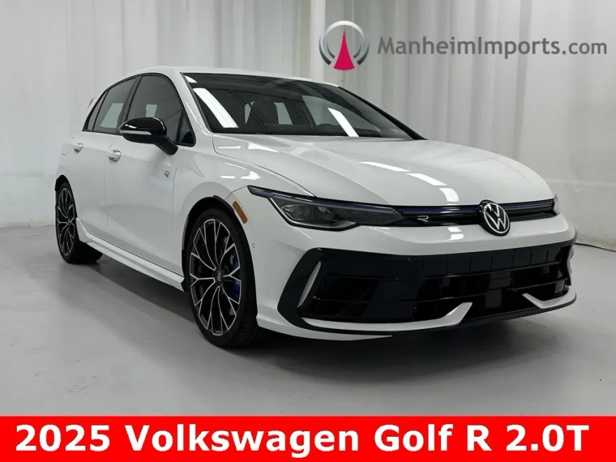 2025 Volkswagen Golf R 2.0 TSI photo 1