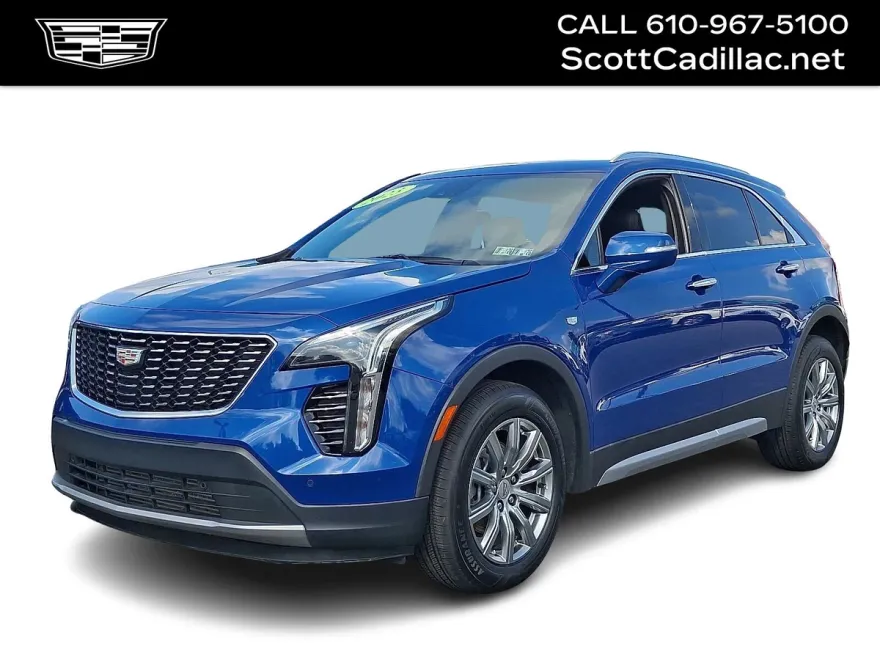 2023 Cadillac XT4 Premium Luxury photo 1