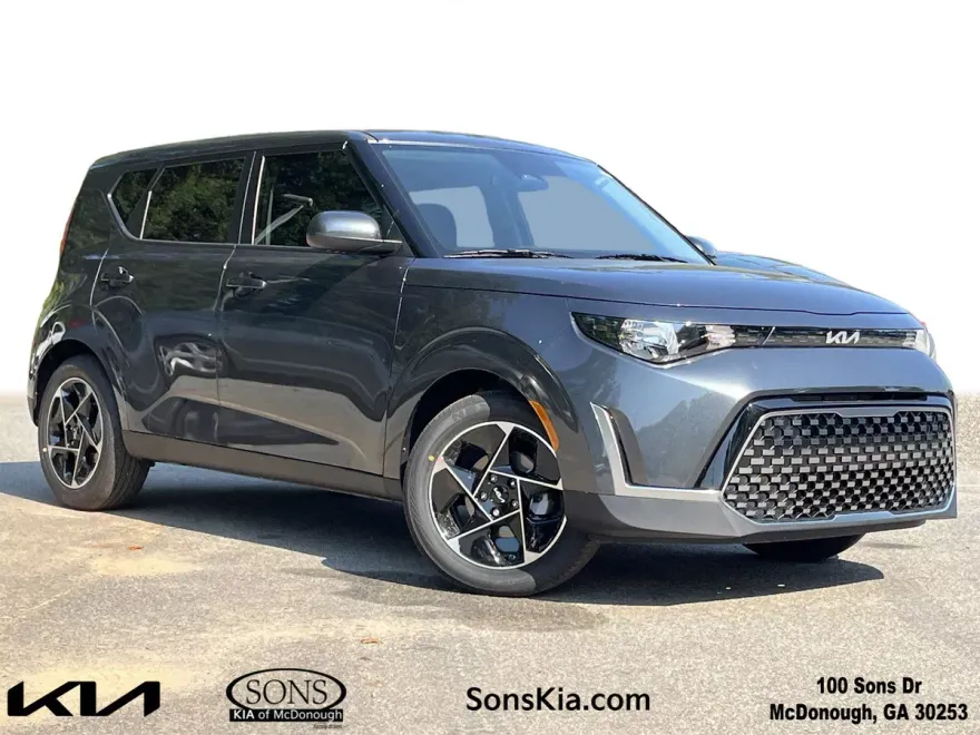 2025 Kia Soul EX photo 1