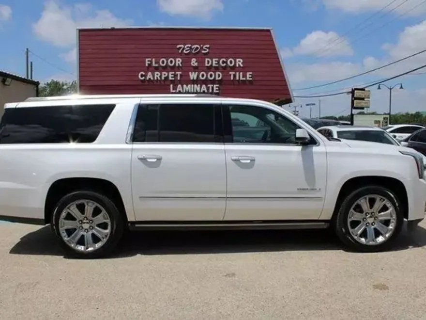 2019 Gmc Yukon XL Denali photo 1