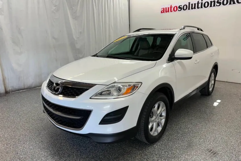 2012 Mazda CX-9 Touring photo 1