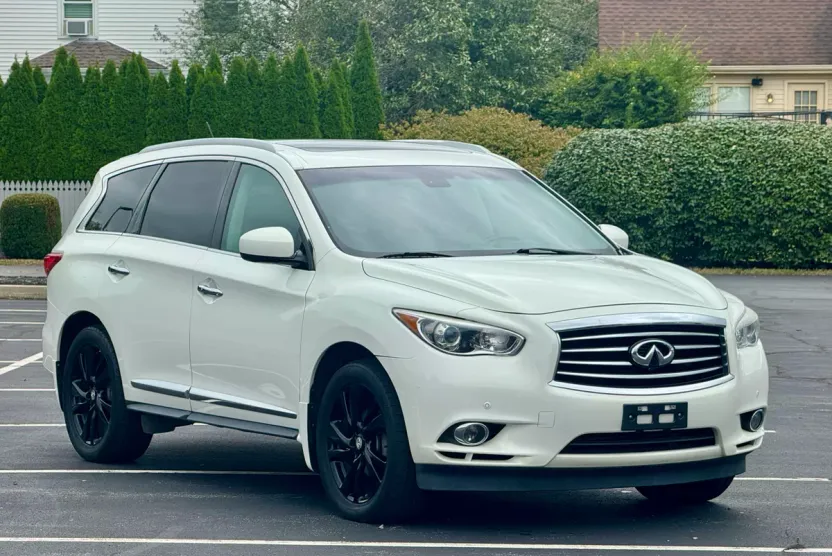2013 Infiniti JX35 photo 1