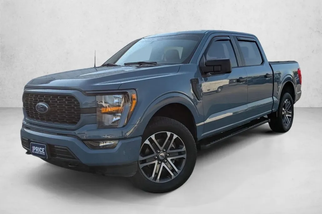 2023 Ford F-150 XL photo 1