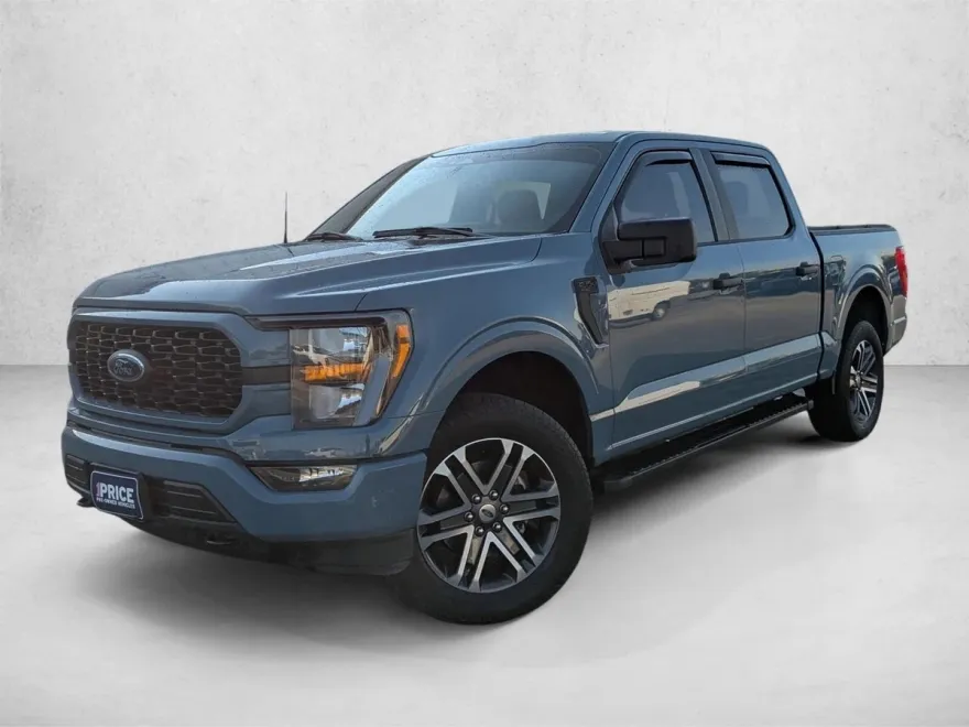 2023 Ford F-150 XL photo 1