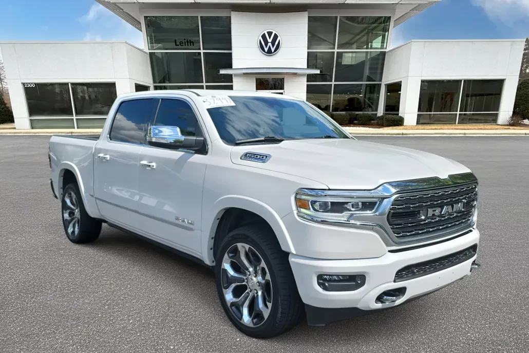 2021 Ram 1500 Limited photo 1