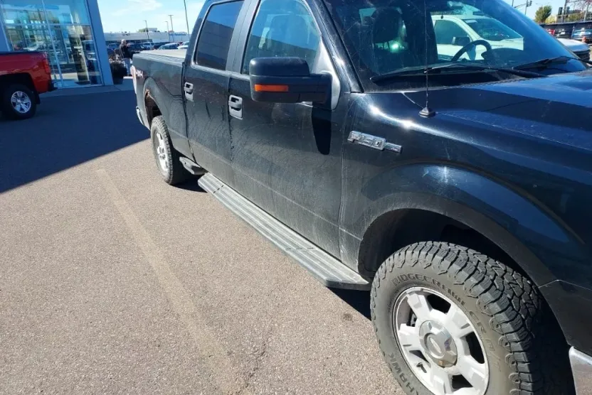 2011 Ford F-150 XLT photo 1