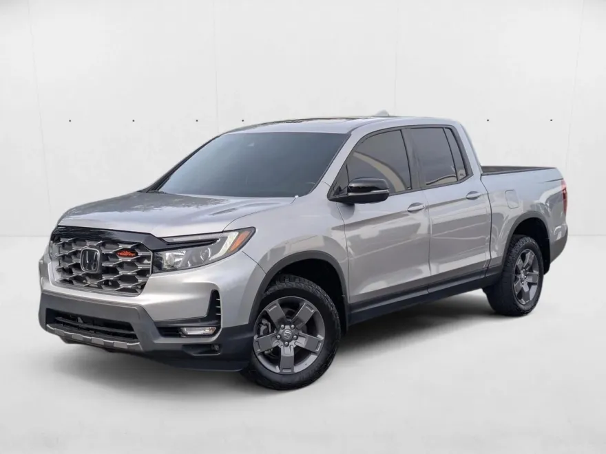 2024 Honda Ridgeline TrailSport photo 1