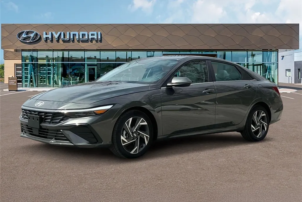 2025 Hyundai Elantra Hybrid Limited photo 1