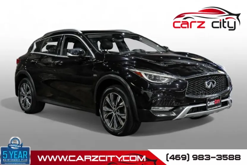 2017 Infiniti QX30 Premium Sport photo 1