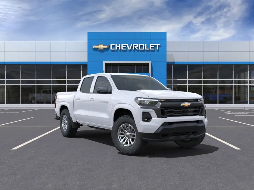 2025 Chevrolet Colorado Work Truck LT photo 1