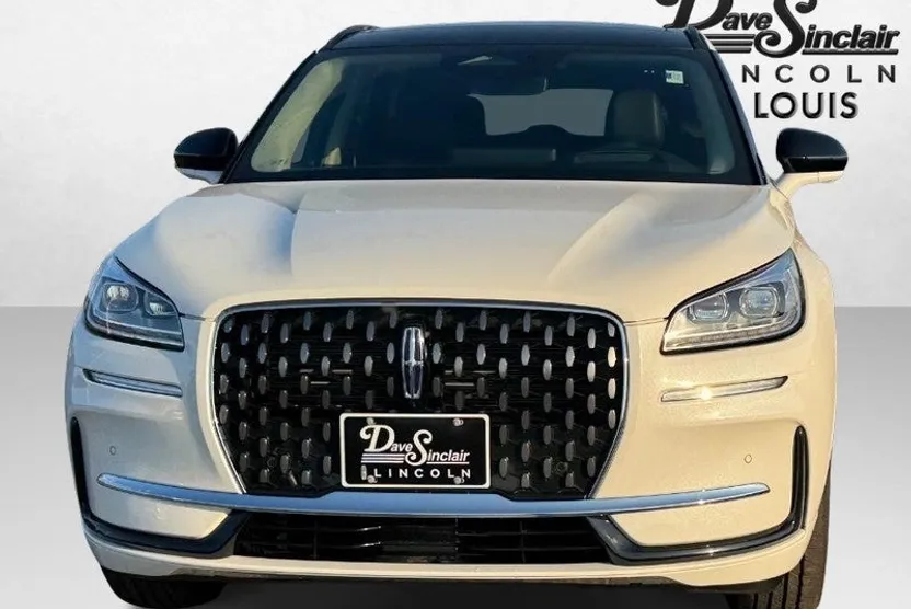2025 Lincoln Corsair Grand Touring photo 1