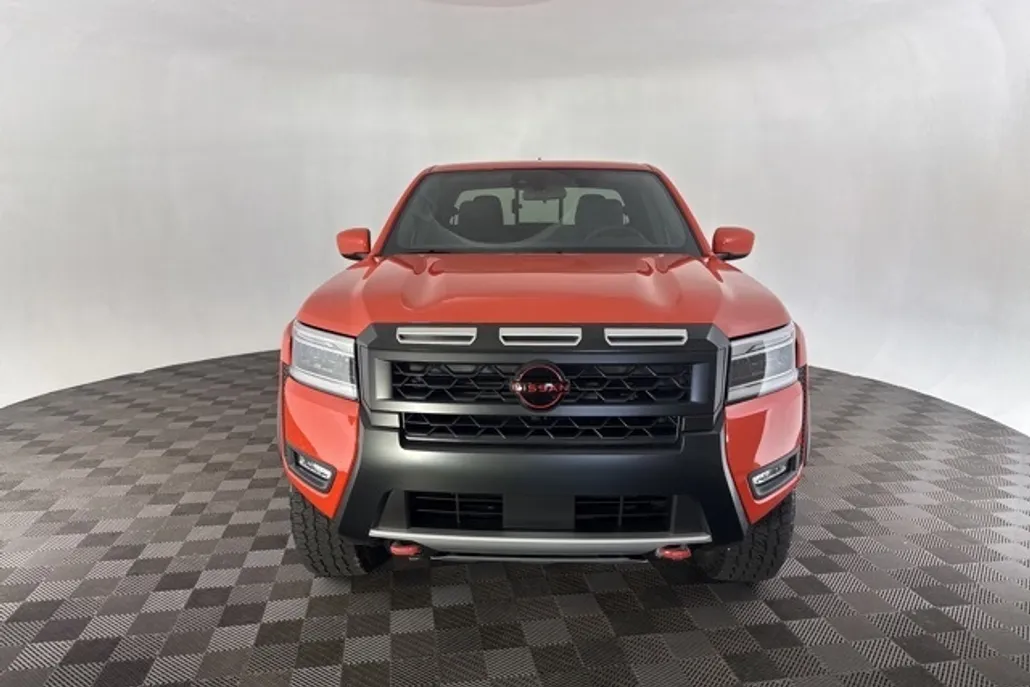 2025 Nissan Frontier Crew Cab PRO-4X photo 1