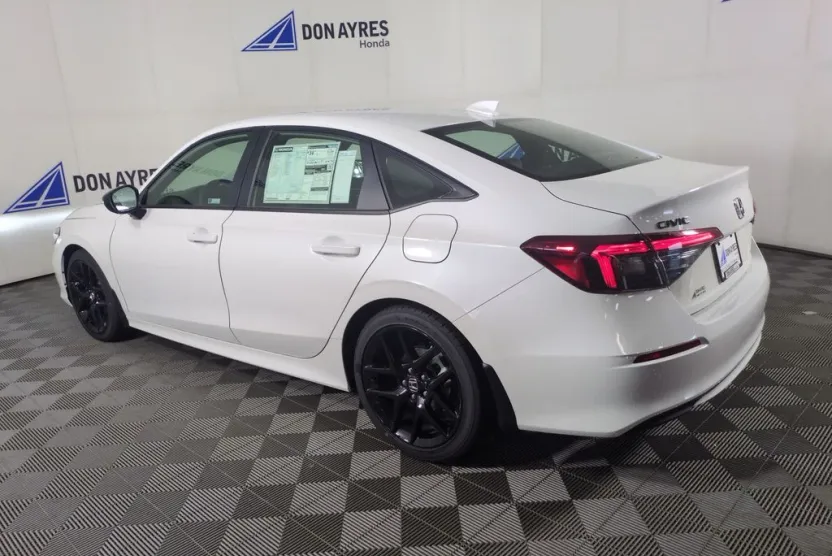 2026 Honda Civic Sport photo 1