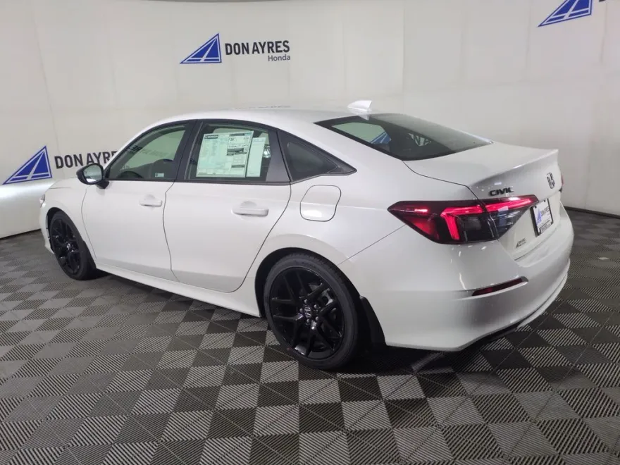 2026 Honda Civic Sport photo 1