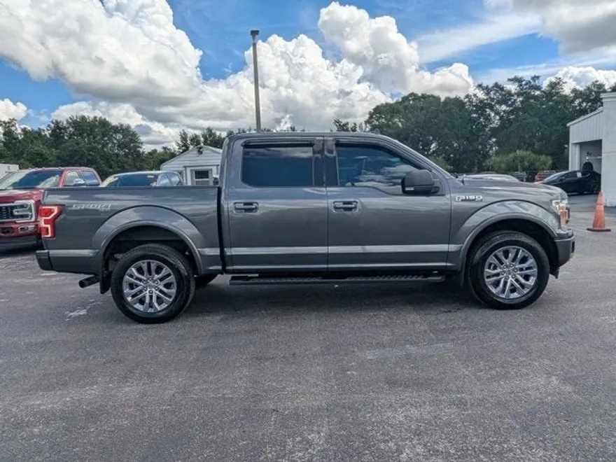 2020 Ford F-150 XLT photo 1