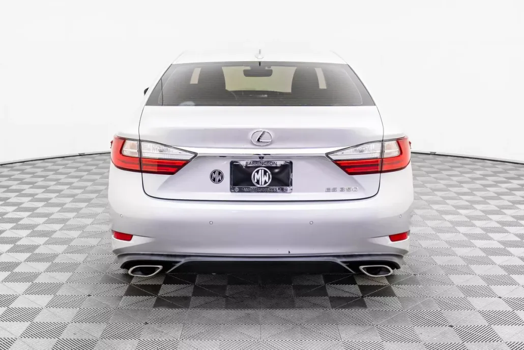 2017 Lexus ES 350 photo 1