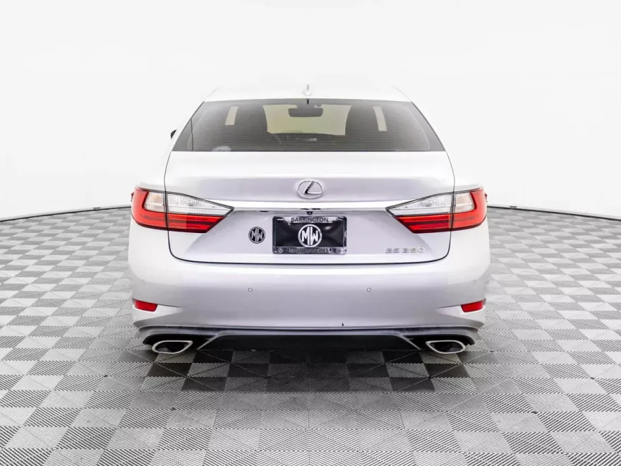 2017 Lexus ES 350 photo 1