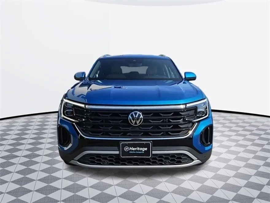 2024 Volkswagen Atlas Cross Sport SE Technology photo 1
