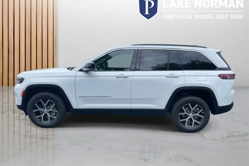 2025 Jeep Grand Cherokee Limited photo 1