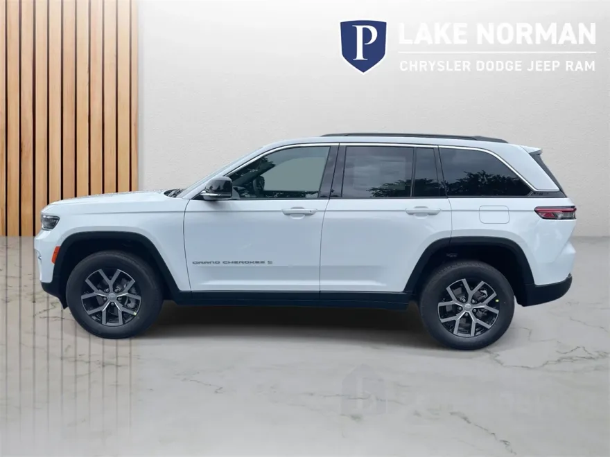 2025 Jeep Grand Cherokee Limited photo 1