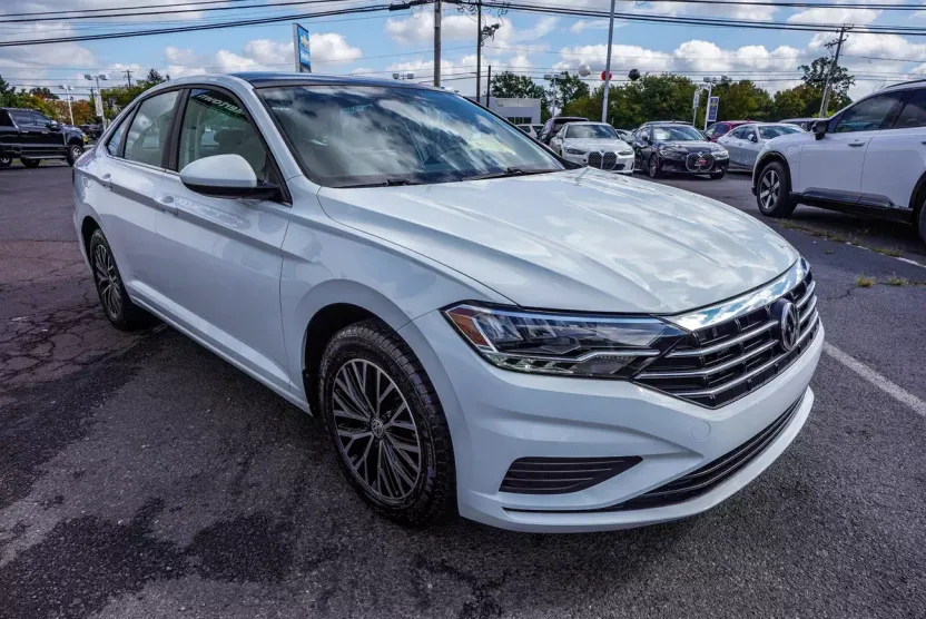 2021 Volkswagen Jetta 1.4T SE photo 1