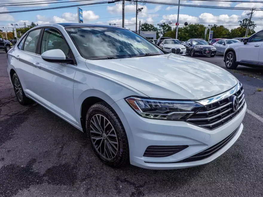2021 Volkswagen Jetta 1.4T SE photo 1