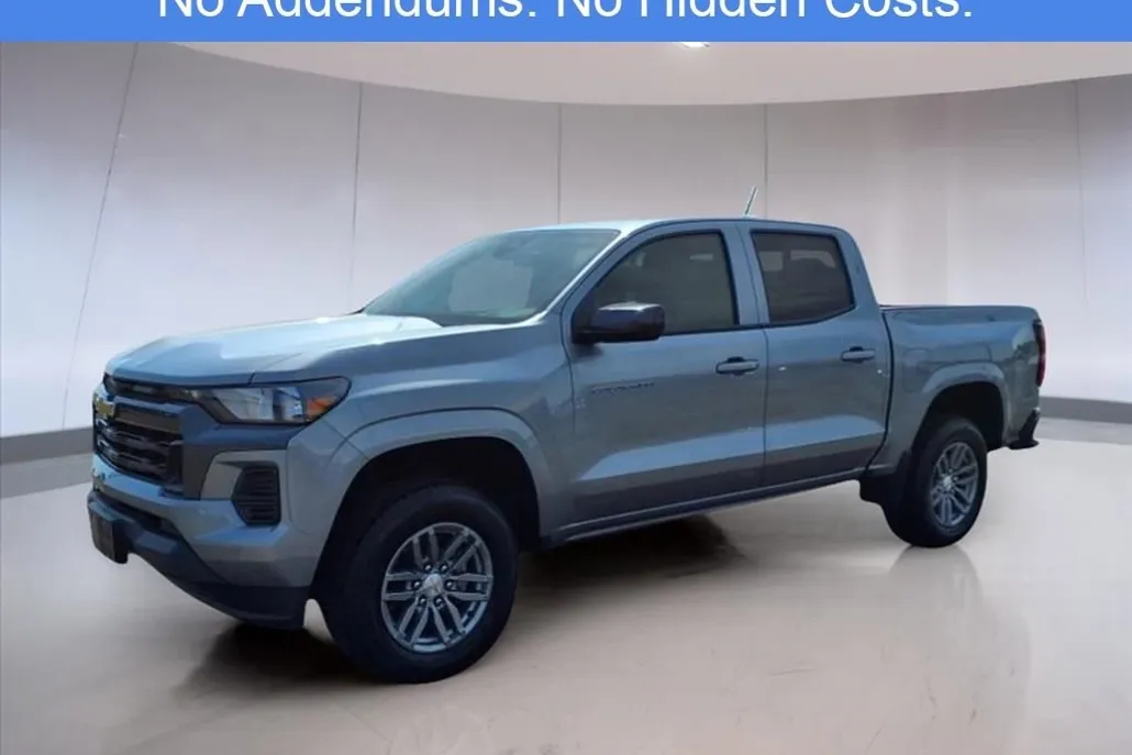 2026 Chevrolet Colorado LT photo 1