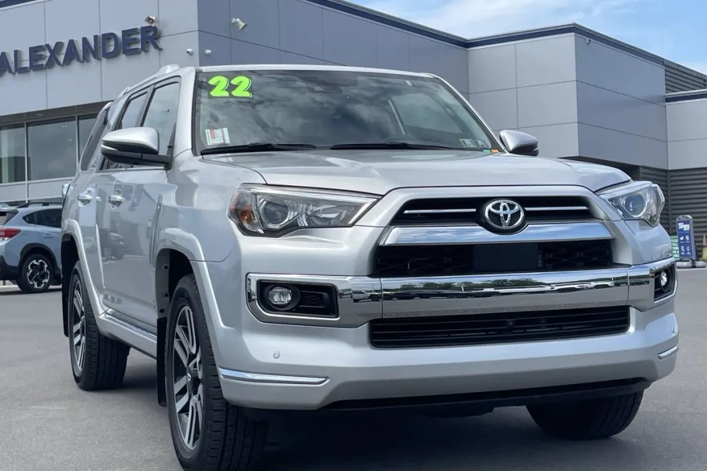 2022 Toyota 4Runner Limited 4WD photo 1