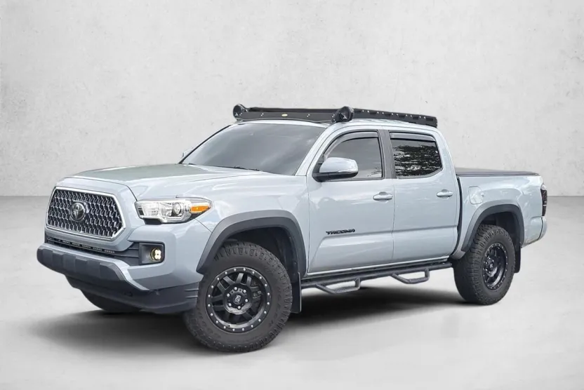 2019 Toyota Tacoma TRD V6 photo 1