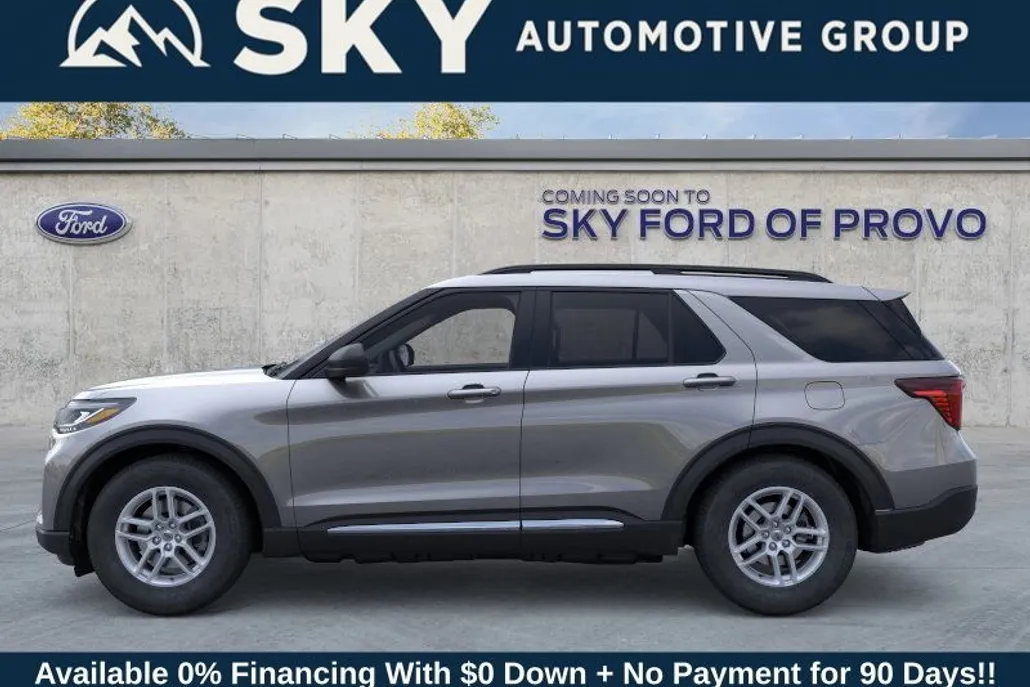 2025 Ford Explorer photo 1