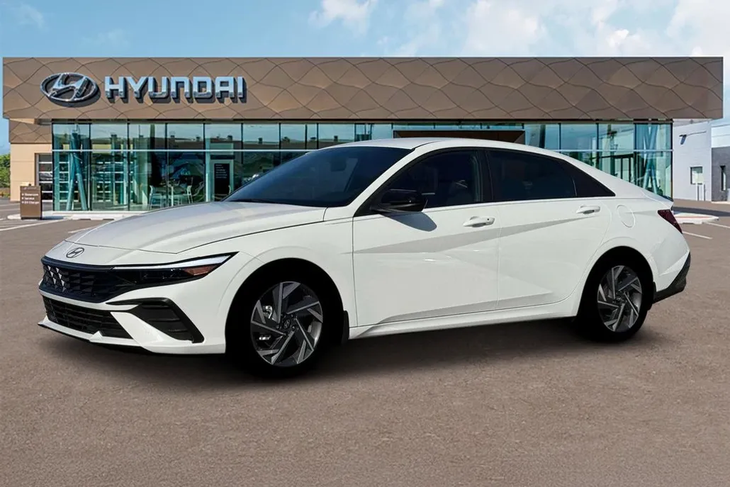 2025 Hyundai Elantra Hybrid SEL Sport photo 1