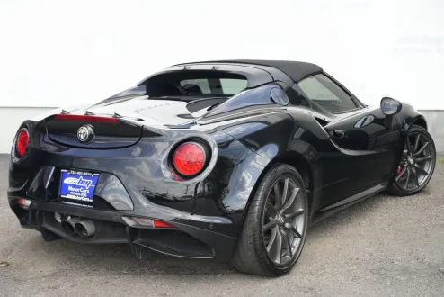 2016 Alfa Romeo 4C SPIDER photo 3
