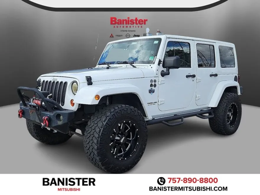 2012 Jeep Wrangler Arctic photo 1