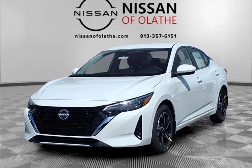 2025 Nissan Sentra SV photo 1