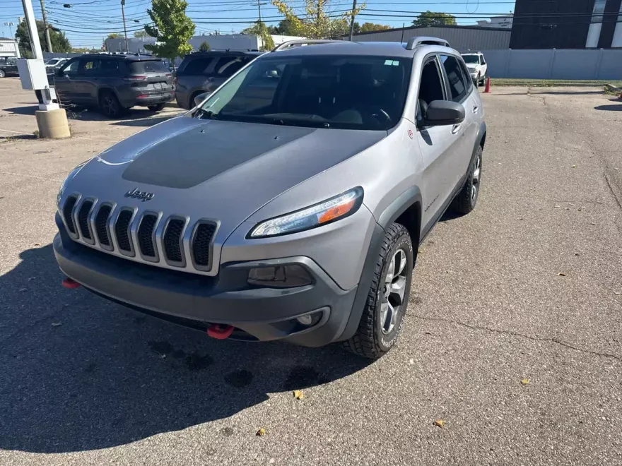 2018 Jeep Cherokee Trailhawk photo 1