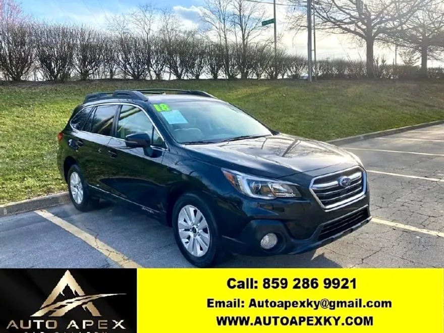 2018 Subaru Outback 2.5i Premium photo 1
