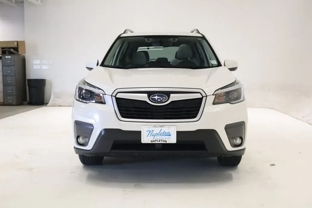 2021 Subaru Forester Premium photo 1