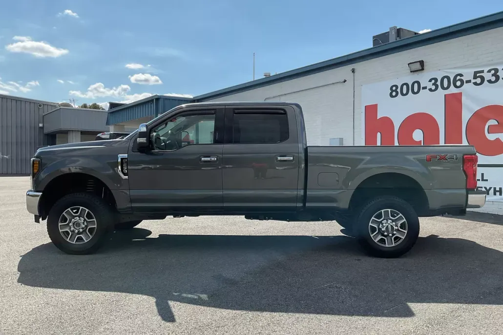 2018 Ford F-250 Lariat photo 1